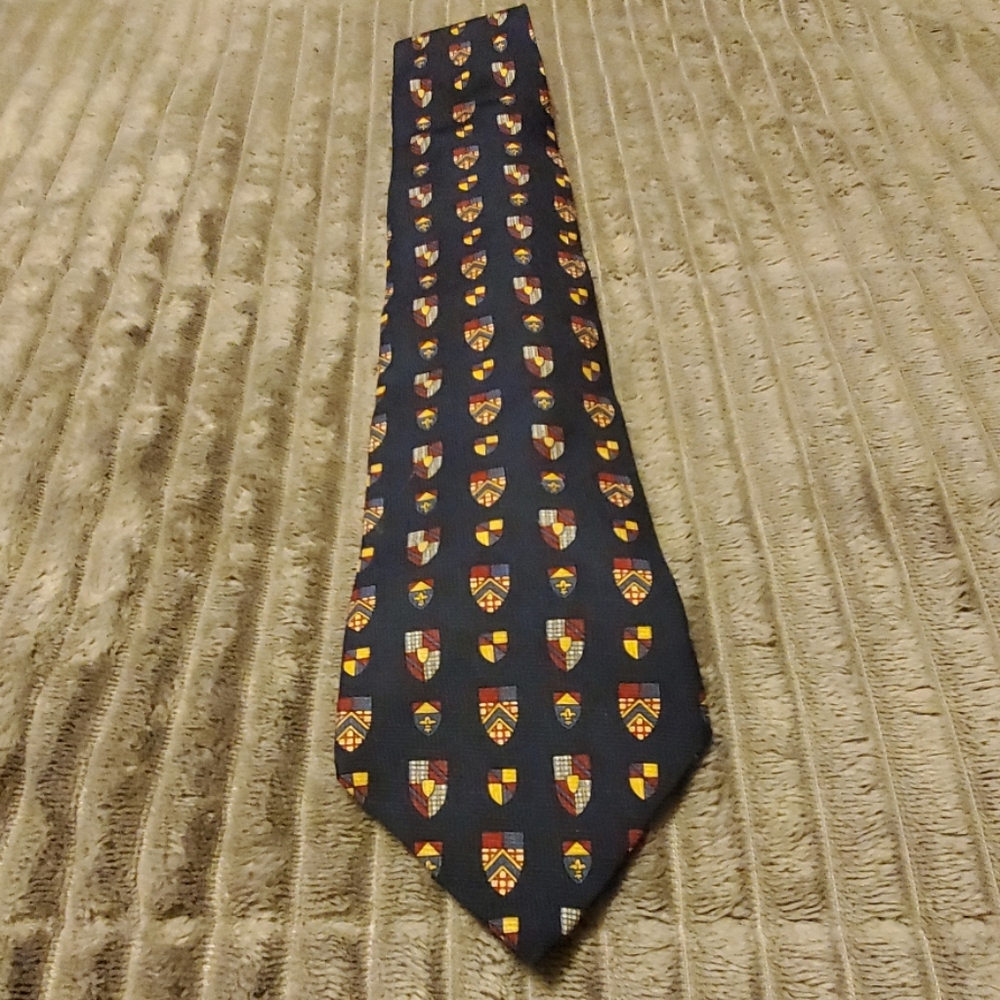 Tommy Hilfiger tie